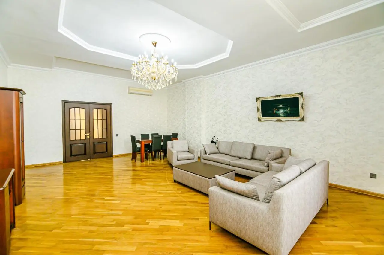MARIA Luxury Apartment in Nizami street