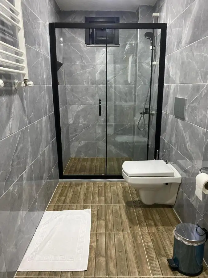 Ozn Suit Airport Hotel