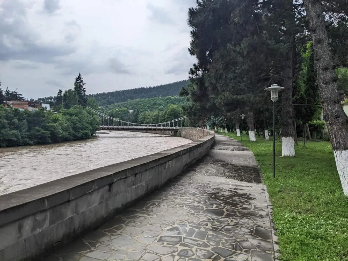 Riverside Borjomi