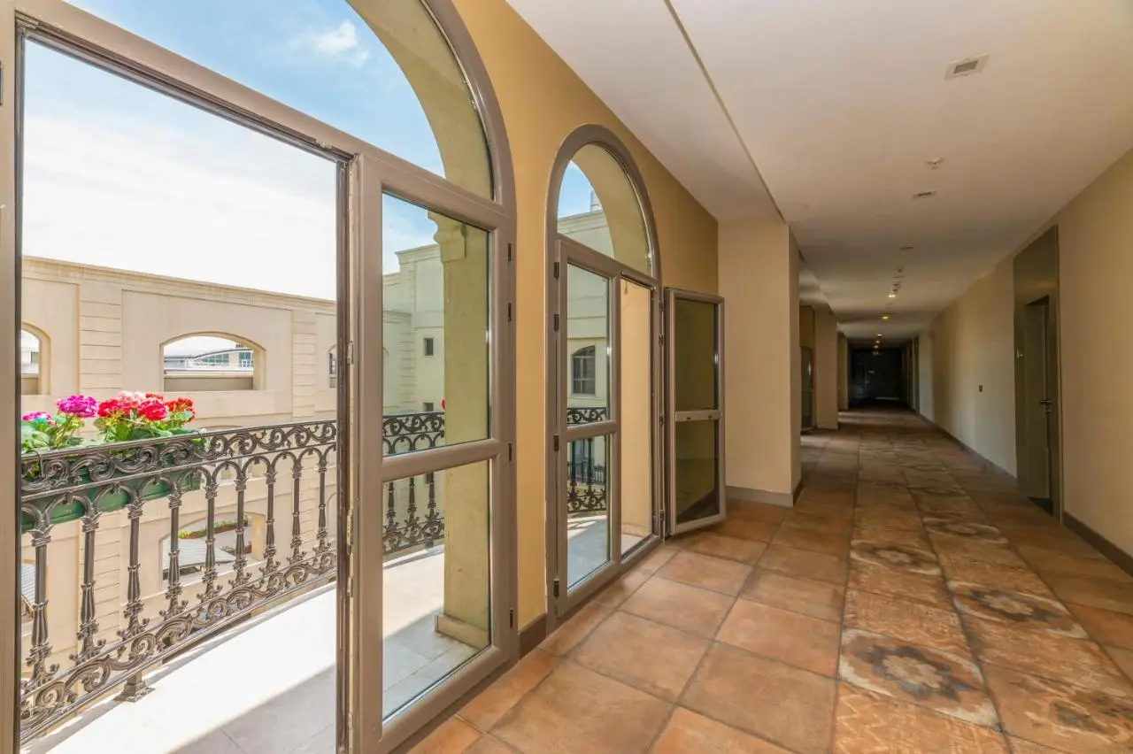 Agora Suites