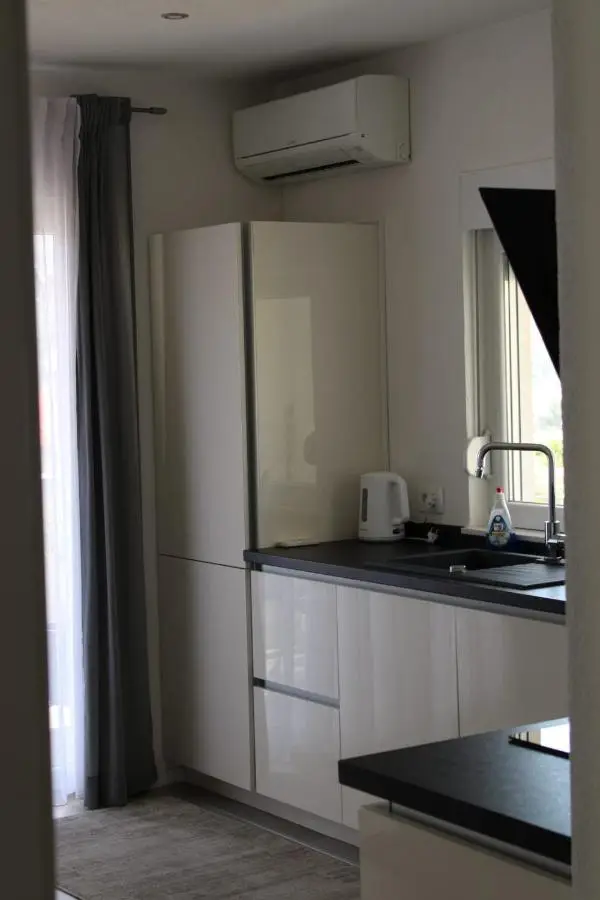 Apartment Merry Harmony Heights - Balcony & Free Garage & Parking