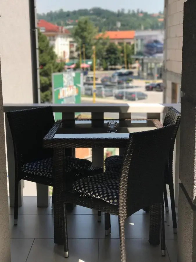 Apartment Ajla