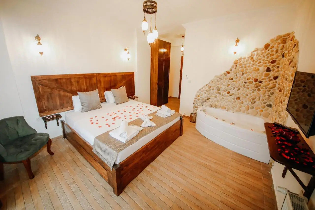 Sea House Hotel