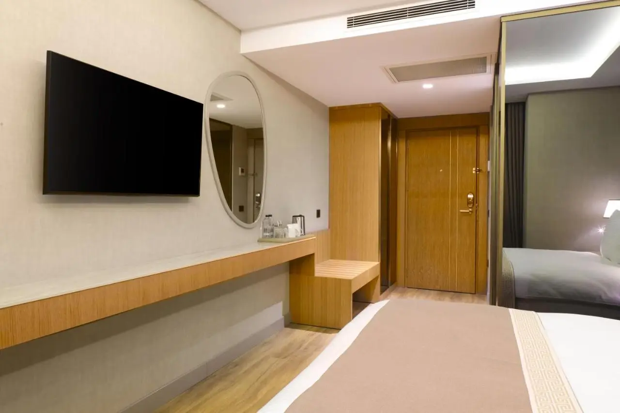 Shirisha Hotel Istanbul