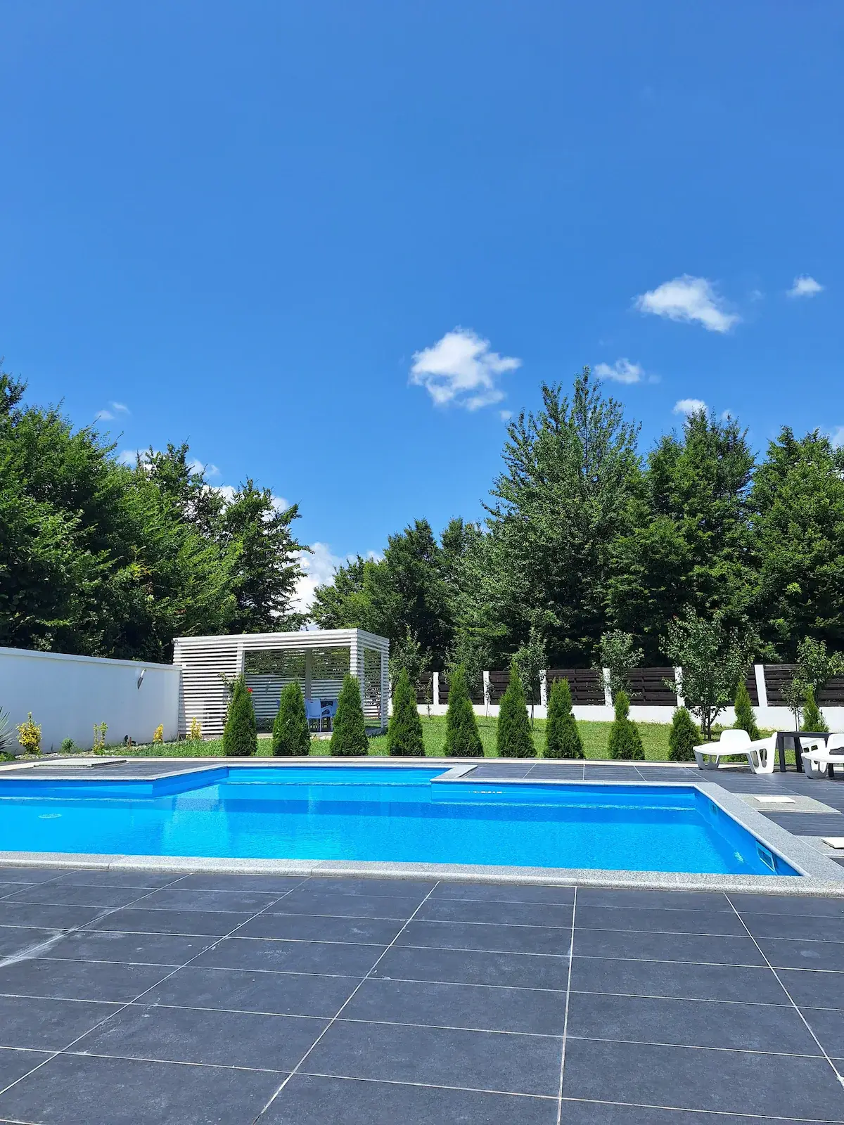 Villa Arkado - 3-bedroom villa with outdoor pool