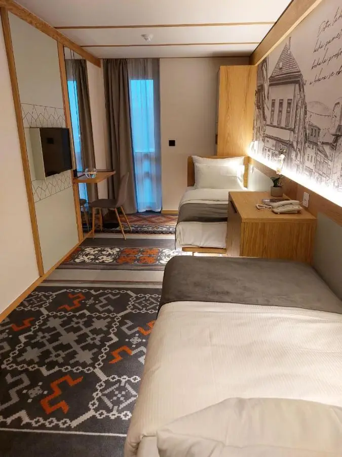 Lipa Hotel