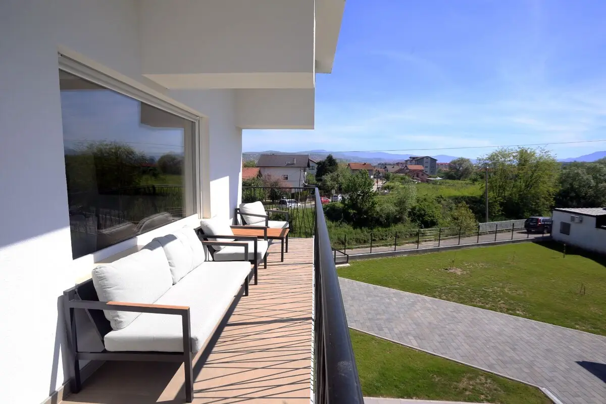Spacious Modern House Ilidza