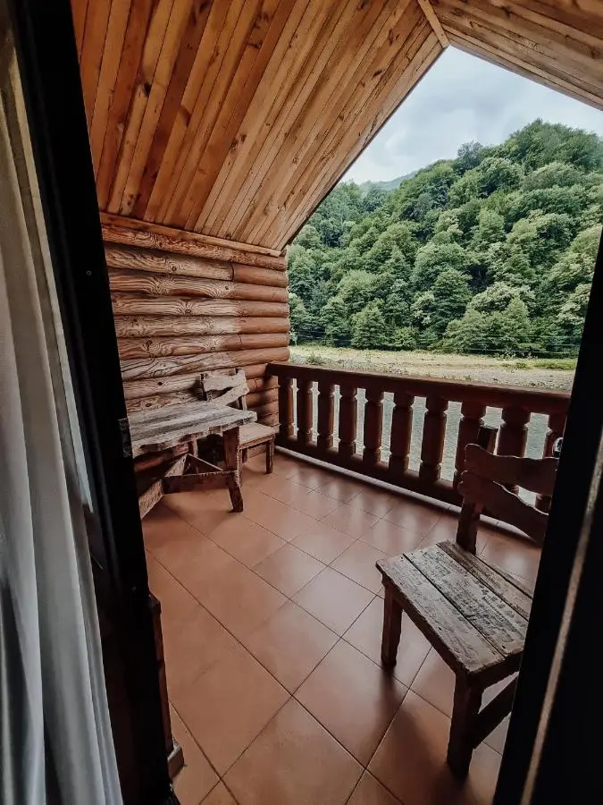 Hotel Riverwood