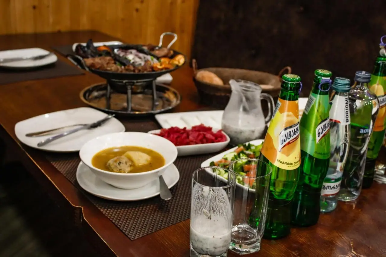EMEG Hotel and Restaurant