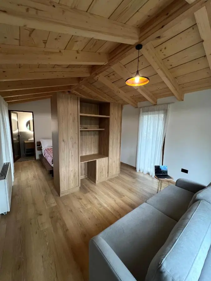Guest House Si n'shpi tande - Mrizi i Zanave