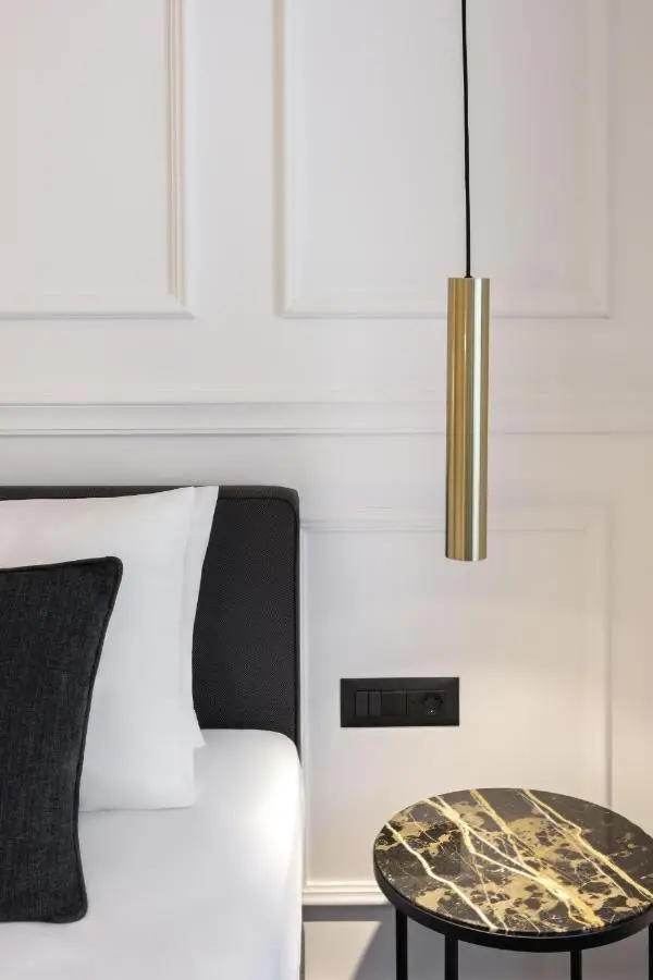 Apeiro City Avant-garde Hotel