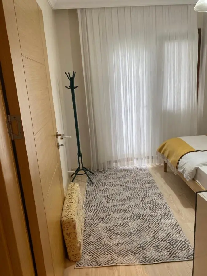 Komilo Homes - Functional Modern Suite