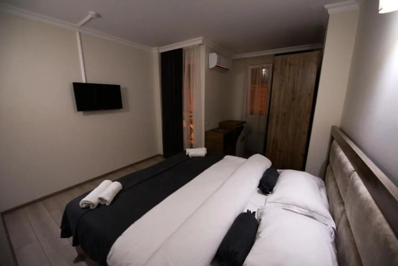 Hotel Aristocrat Batumi