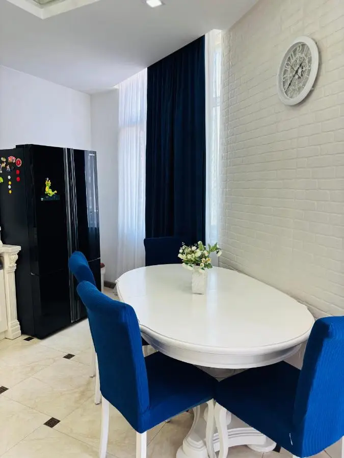 VIP BIG Apartment