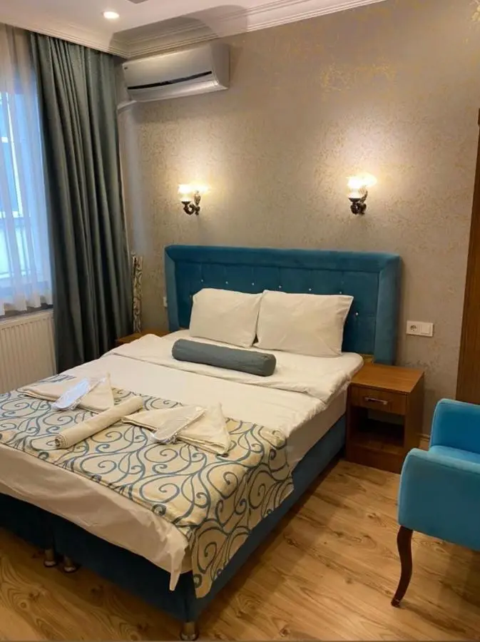 Riverland Suites Apart Hotel