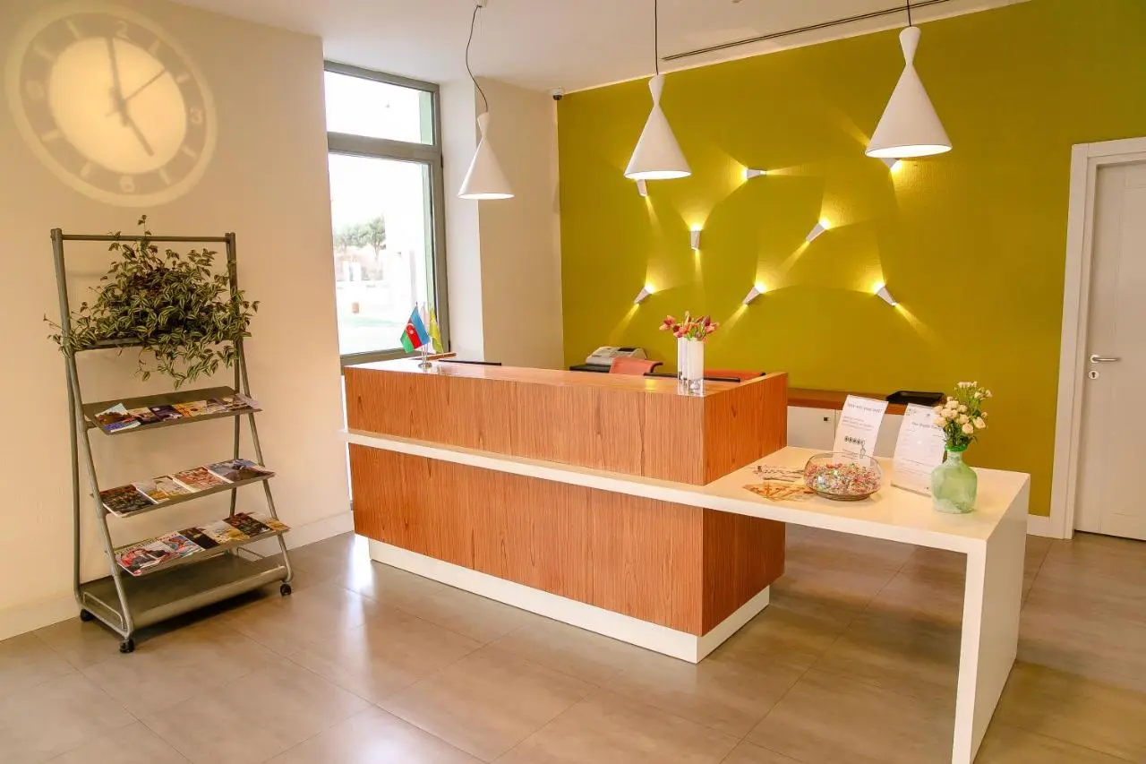 HomeBridge Hotel Apartments