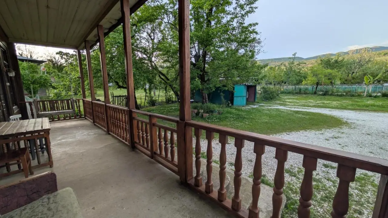 Martvili Guest House OASIS