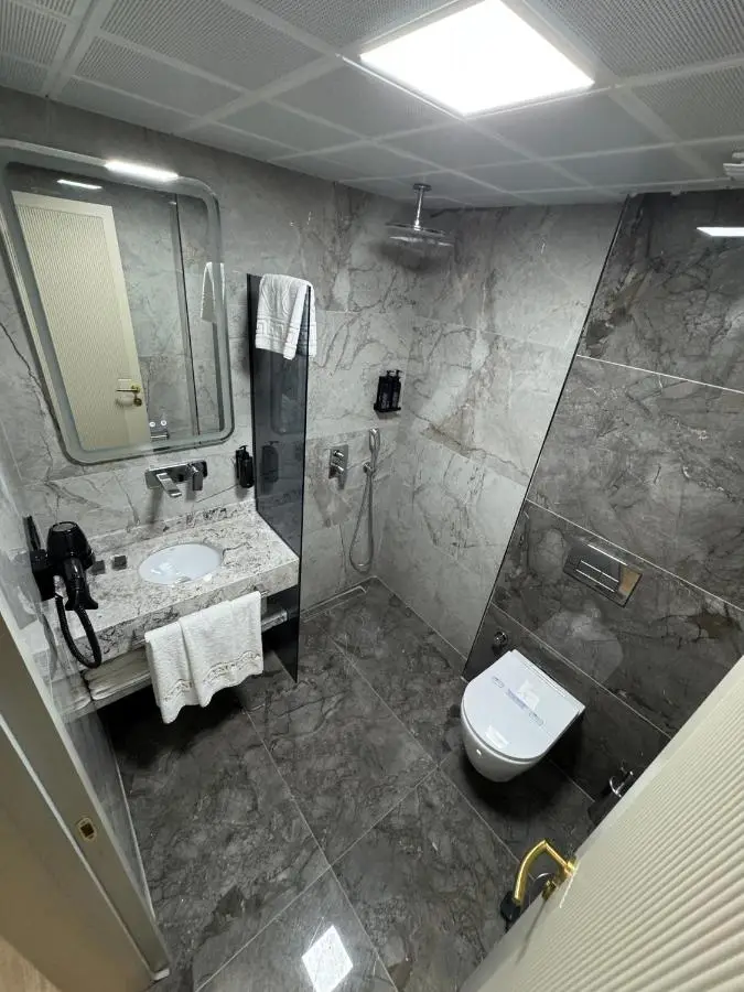 Elysia Plus Hotel