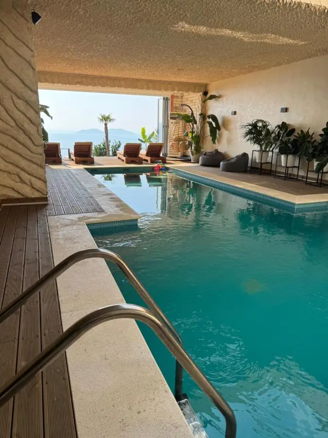 Festim Villa Hotel