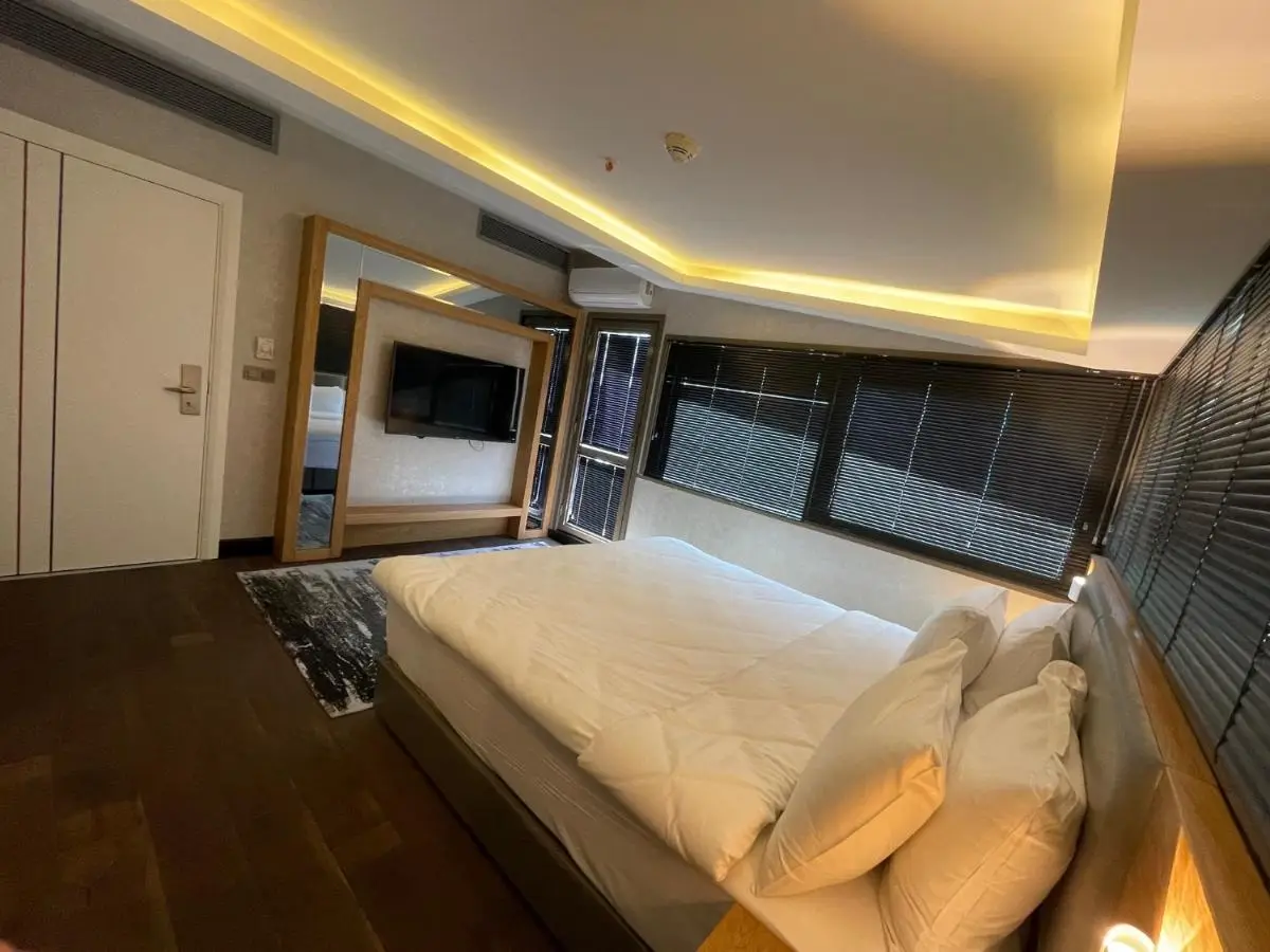 Feri Suites
