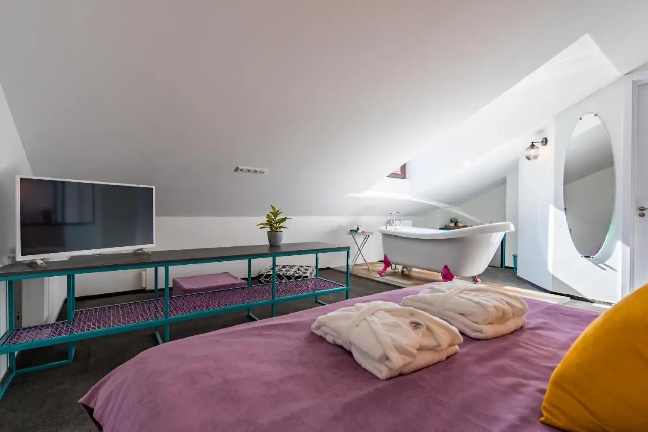 Redrum Tbilisi Boutique Hotel