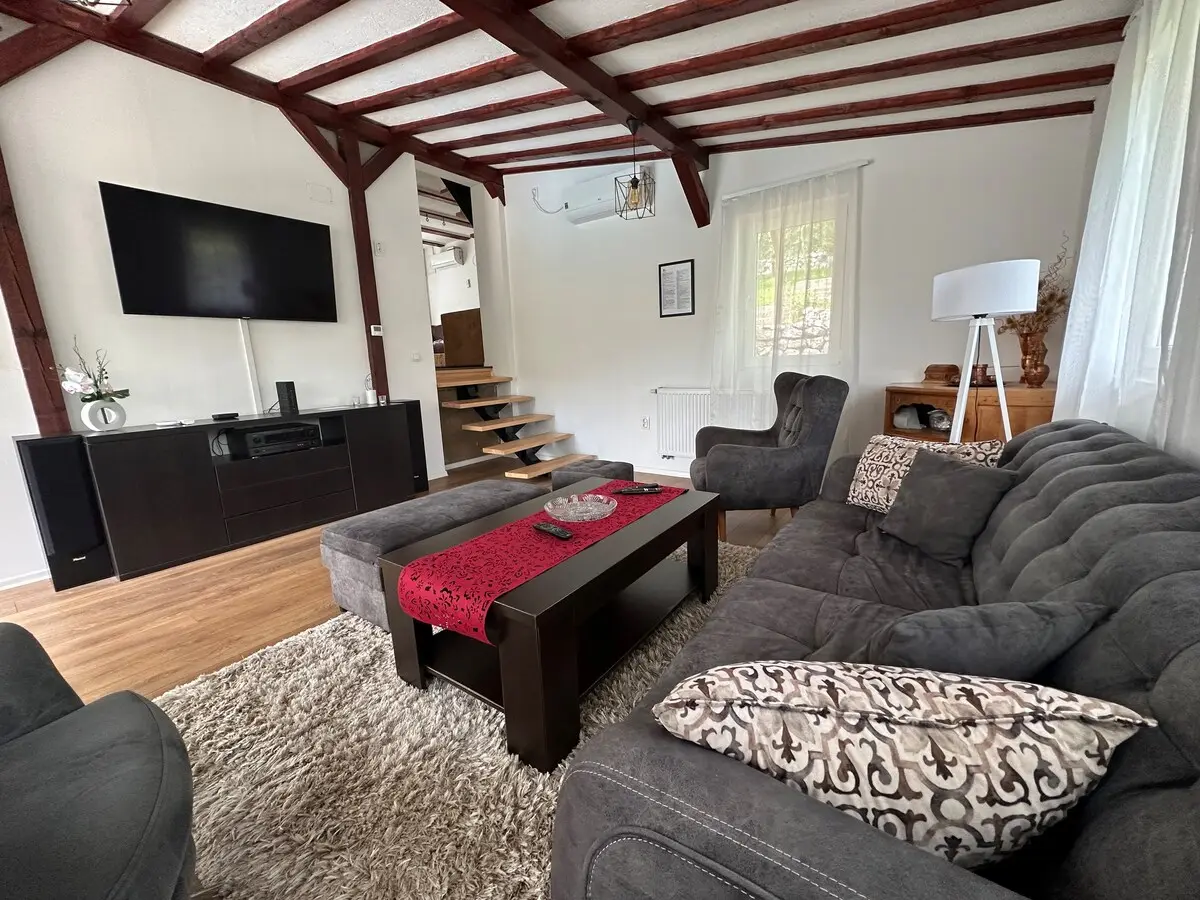 Villas by Expert IMAN