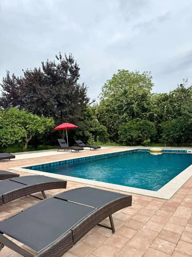 Senima's paradise - Pool & Cottages