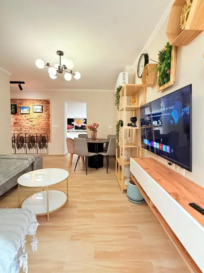Elia Apartment