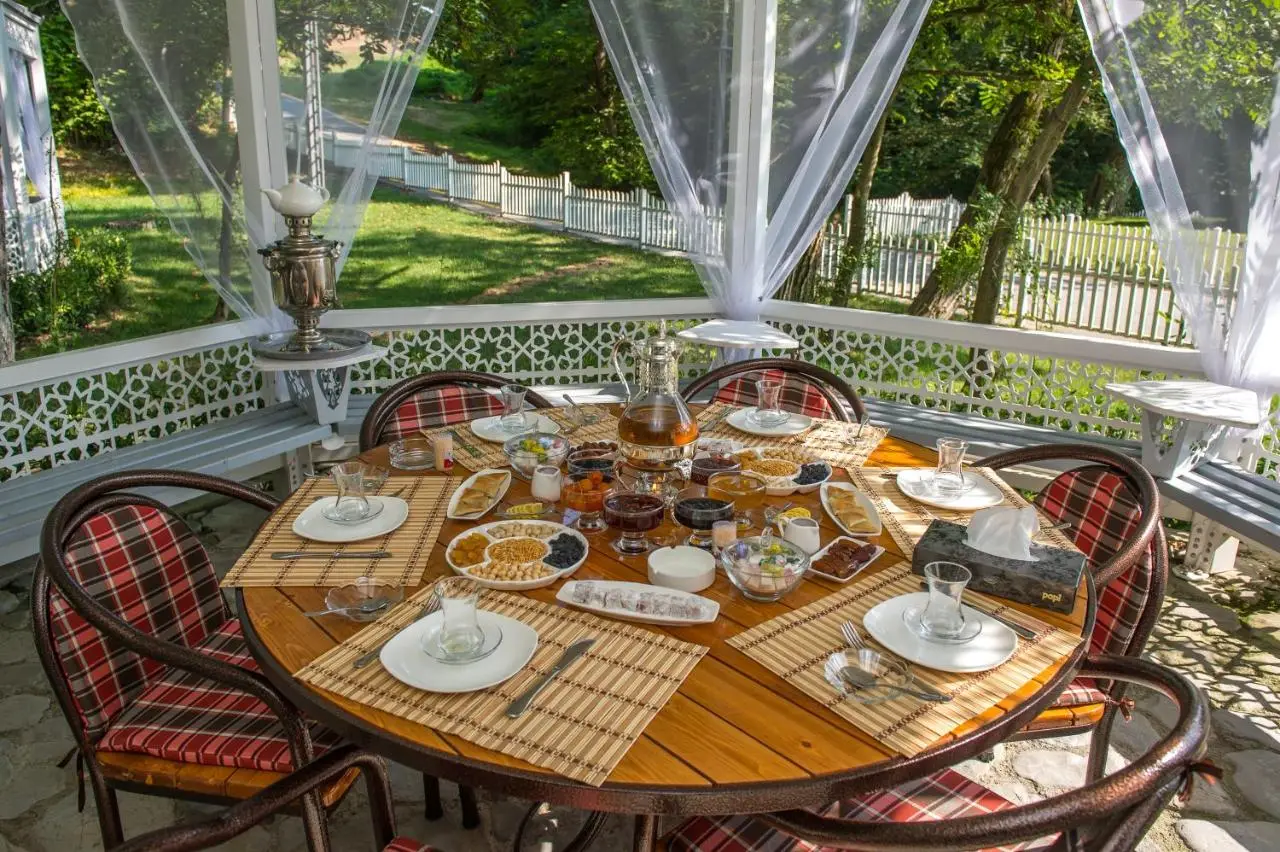 Chukhur Gabala Museum Hotel