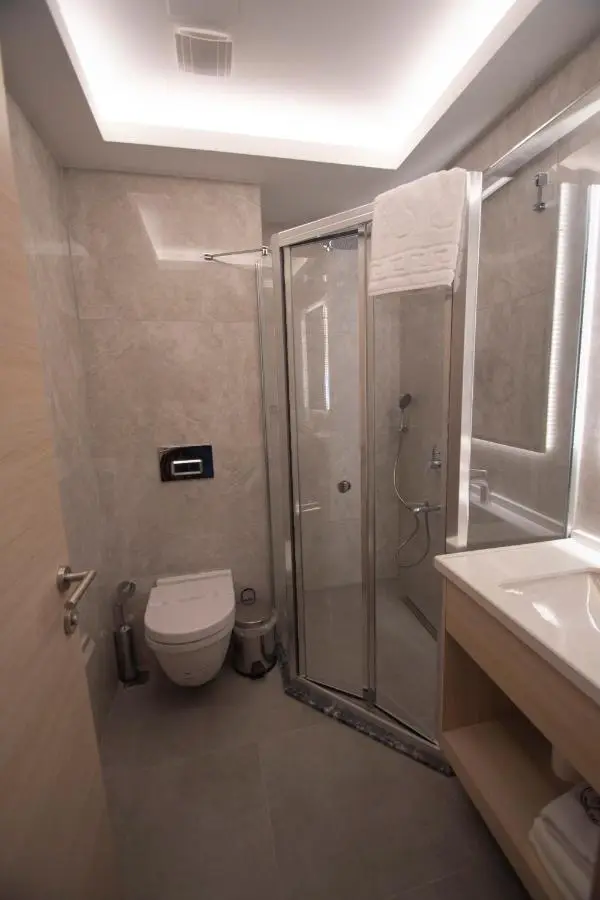 Vera Life Hotel