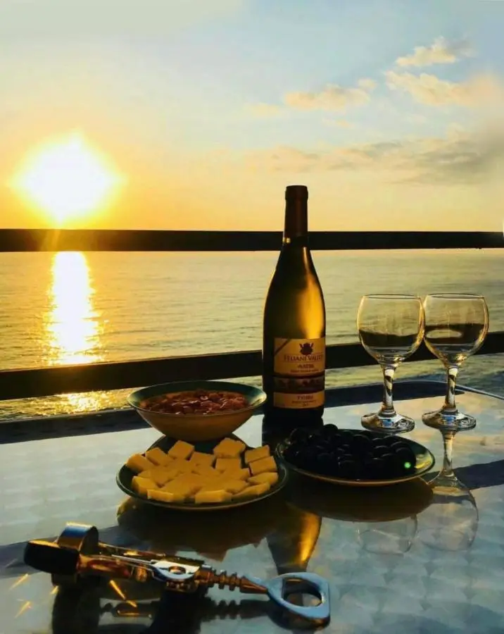 Beautiful sea view apartment in Gonio