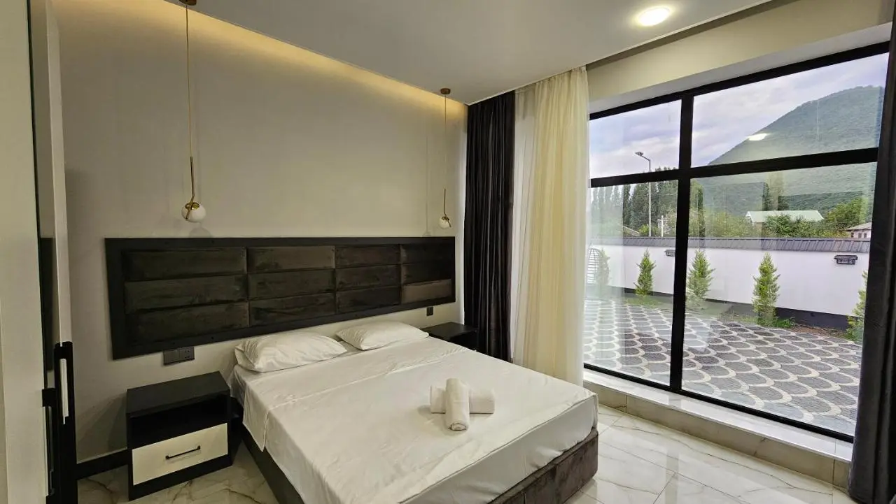 New Milan Mountain Ponoramic Hotel, with indoor heated swimming pool