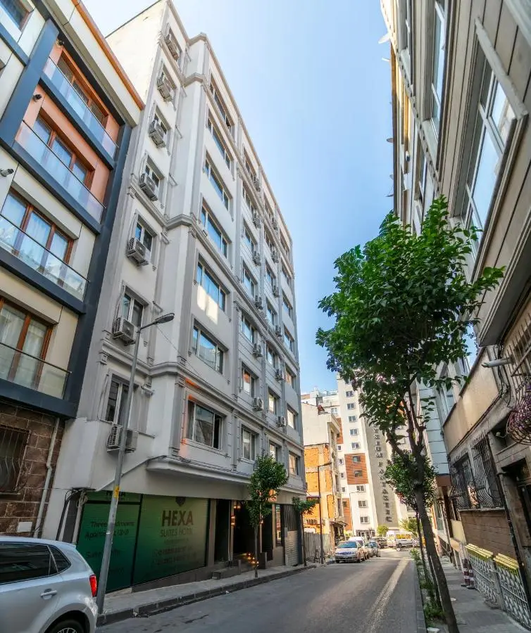 Hexa Suites Hotel
