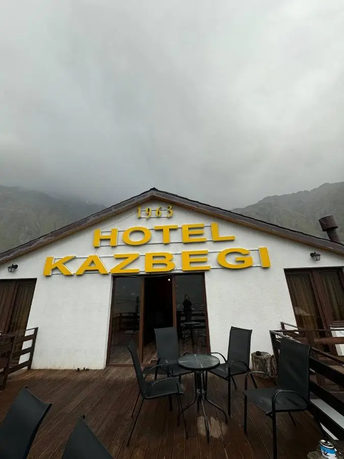HOTEL KAZBEGI 1963