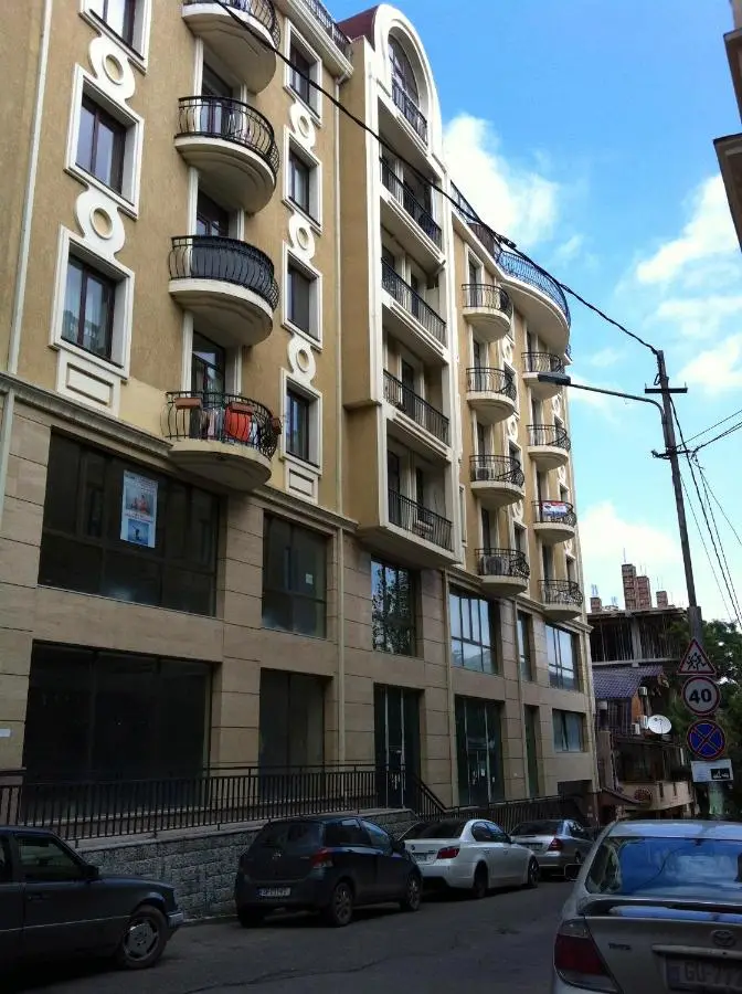 11 Shio Chitadze St