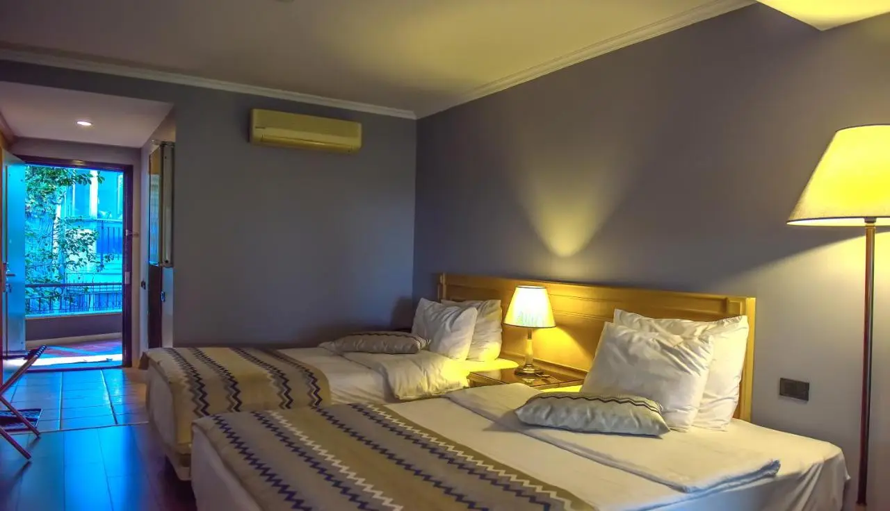 Denizatı Plus Hotel