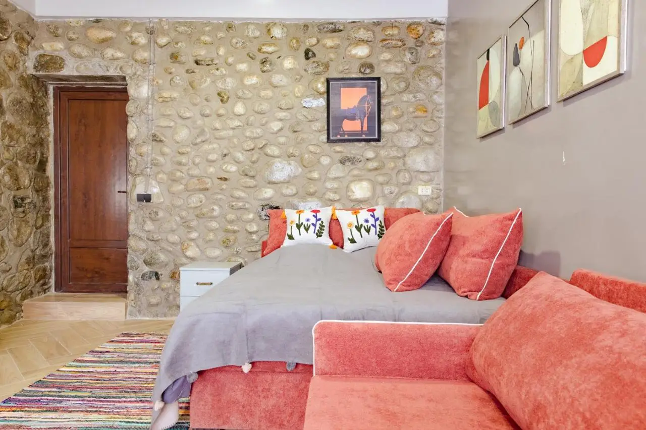 Guesthouse of Manoni Ratiani
