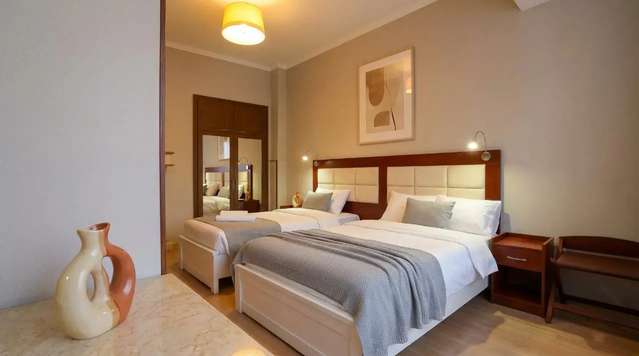 Kvl Hotel