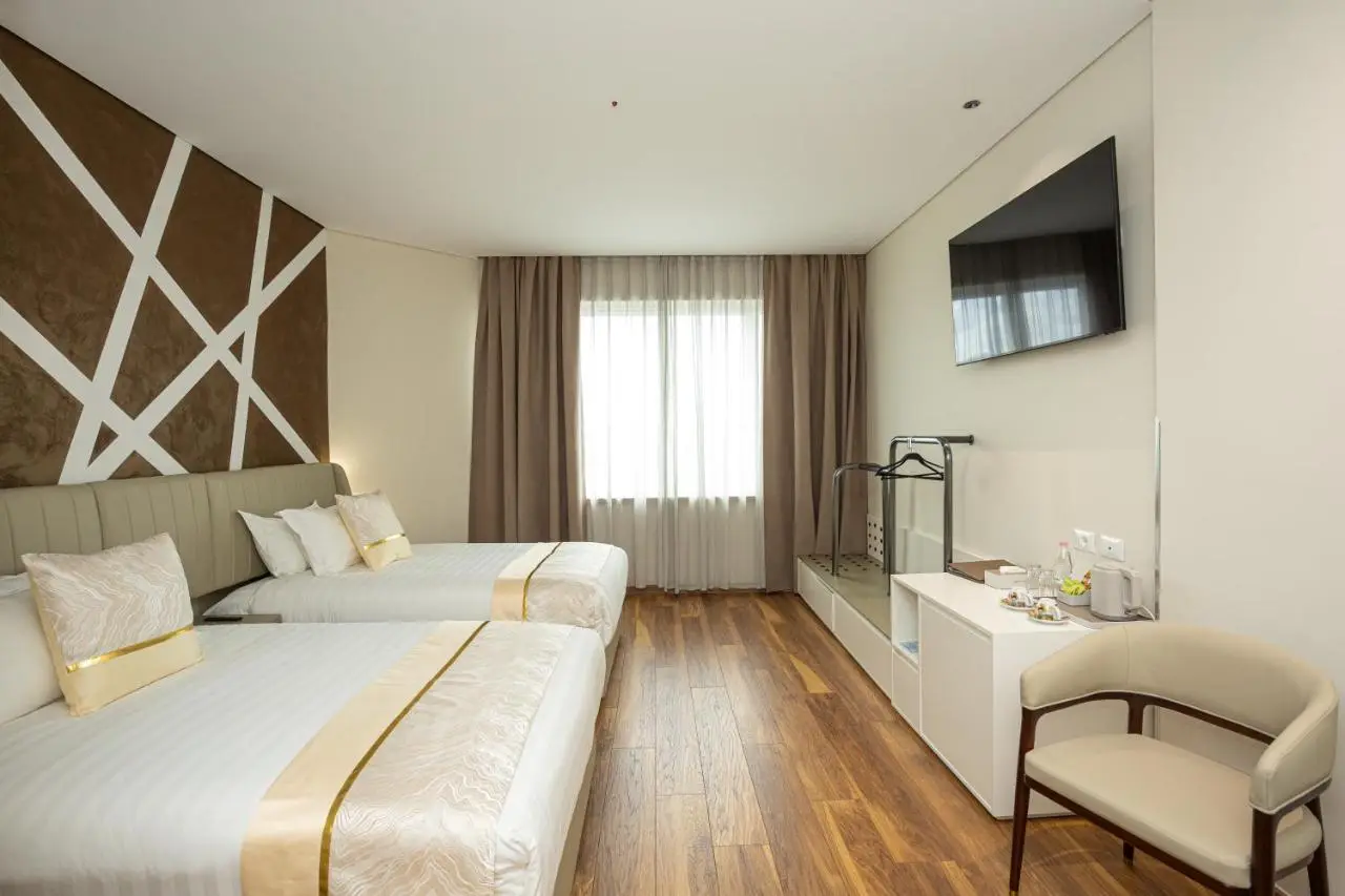 Sky Hotel Tirana