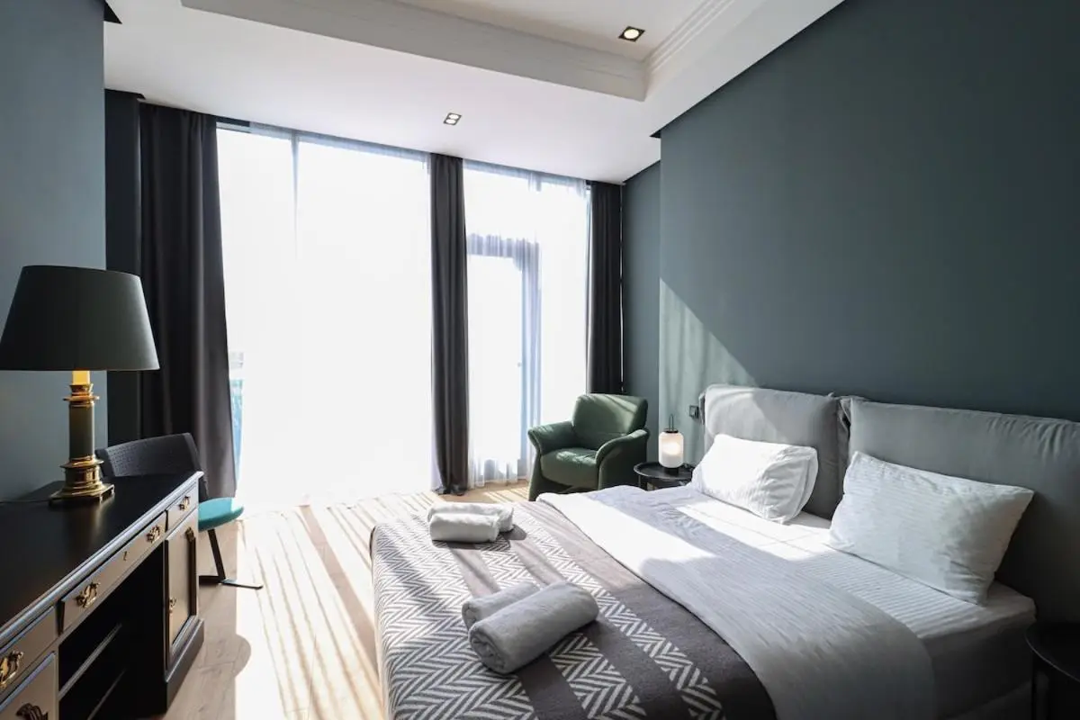 Luxurious 2BR Apartment at King David - By Wehost