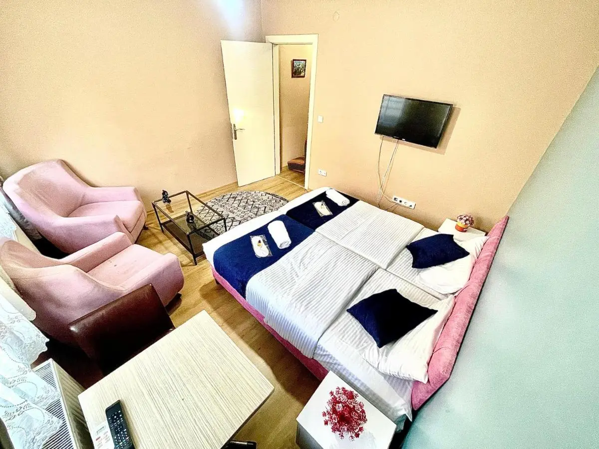 Taksim White House Hotel