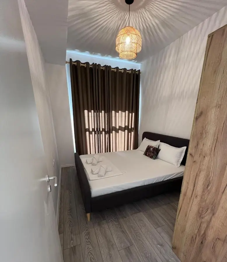 Sunflower Apartment