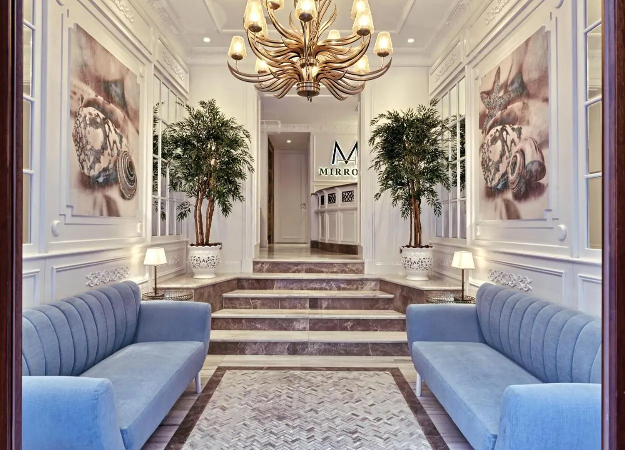 Mirrors Hotel İstanbul Taksim City Center