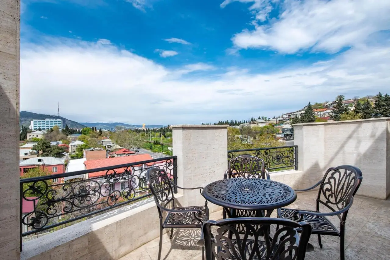Highgarden Hotel
