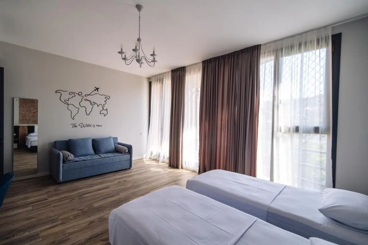 Wine Rock Hotel