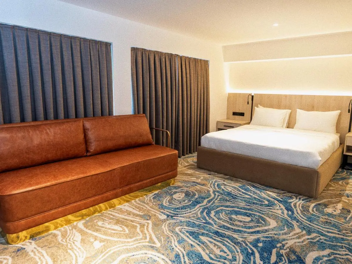 Central Square Hotel