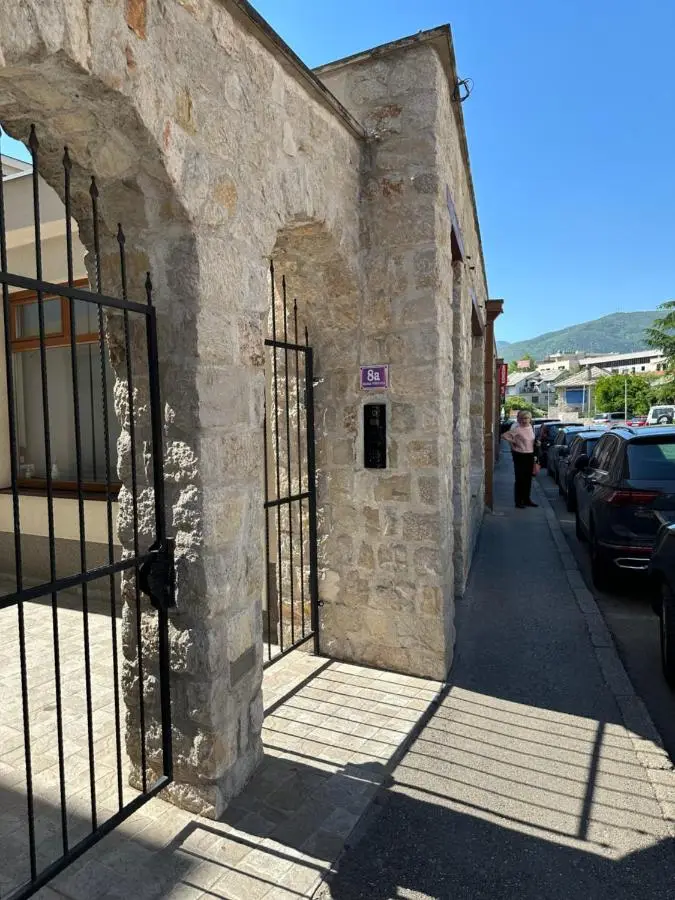 Apartment Nadia 3min from Old Bridge with FREE Garage
