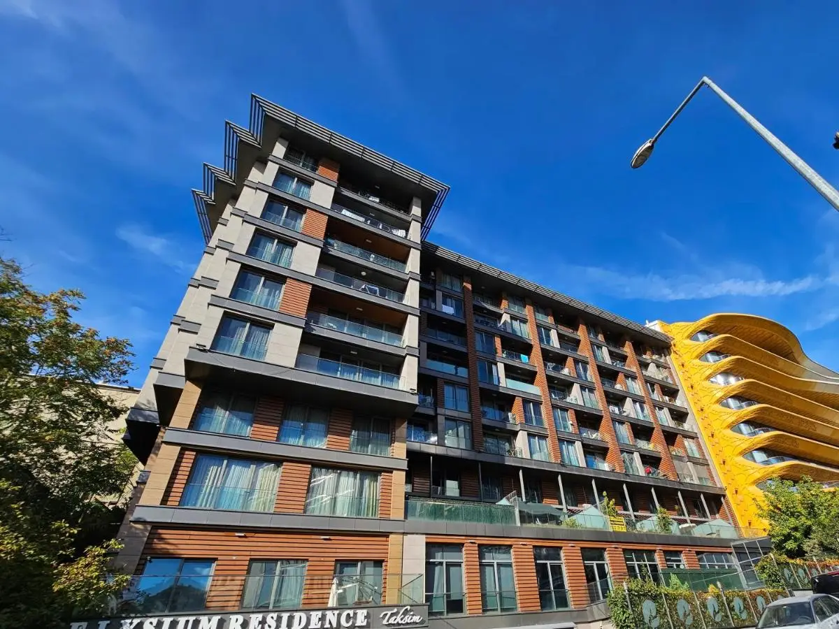 Taksim Square Residence, Two bedrooms, pool sauna gym
