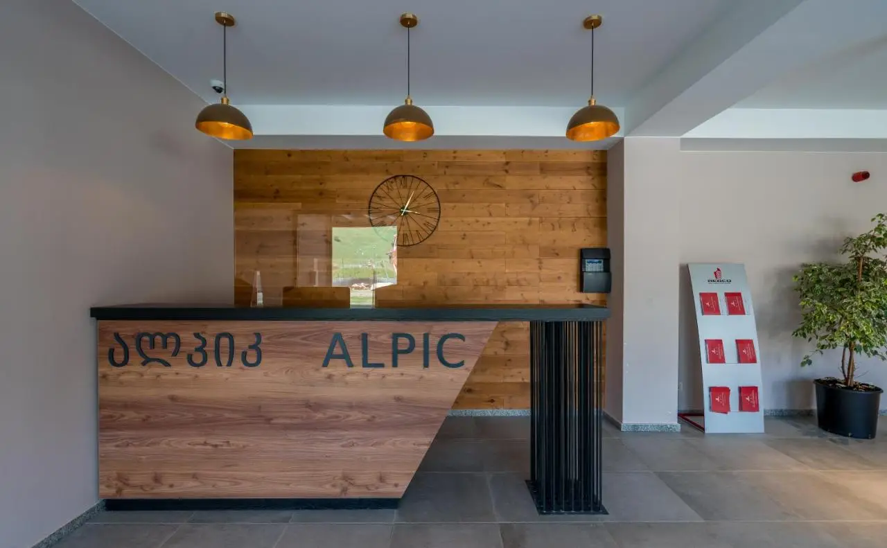 New Gudauri Alpic 406
