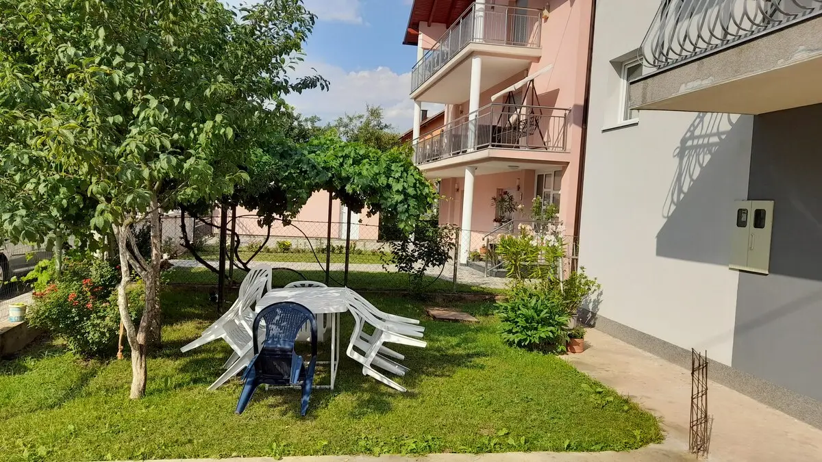 Lovely apartment in the nature with free parking